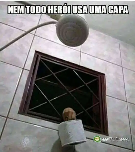 Nem todo herói usa capa