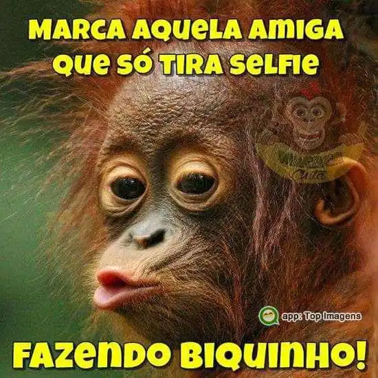 Selfie fazendo biquinho