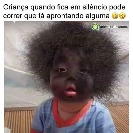Criança em silêncio